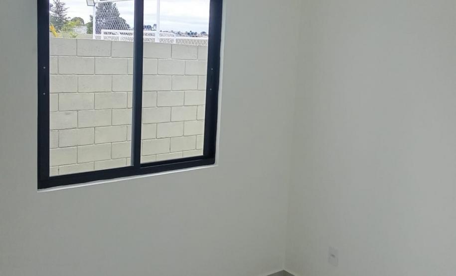 Em Ponta Grossa, condomínio com 47 casas é inaugurado com recursos estaduais