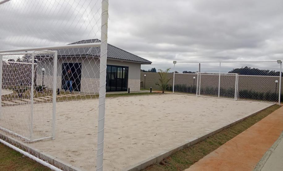 Em Ponta Grossa, condomínio com 47 casas é inaugurado com recursos estaduais