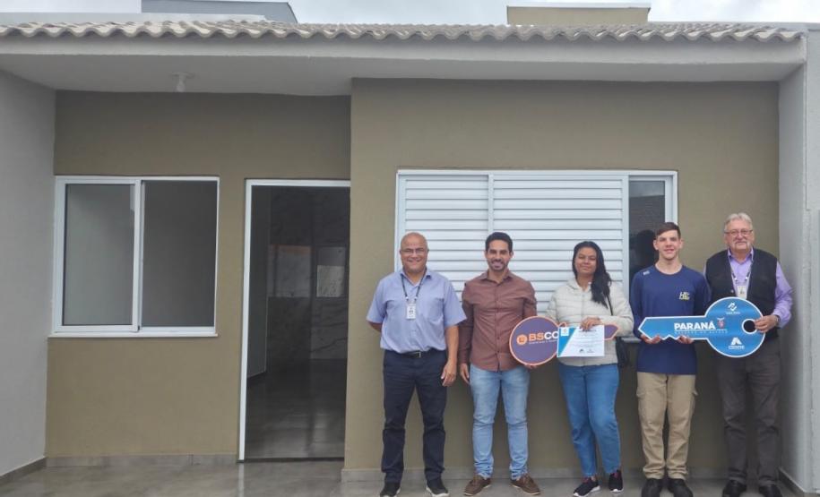 Famílias de Sarandi conquistam moradias próprias com o apoio do programa Casa Fácil Paraná