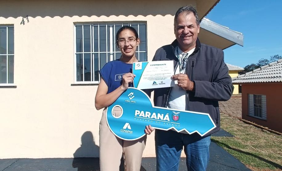 Em Siqueira Campos, nova etapa do Residencial Valle da Fartura é entregue com recursos do Estado
