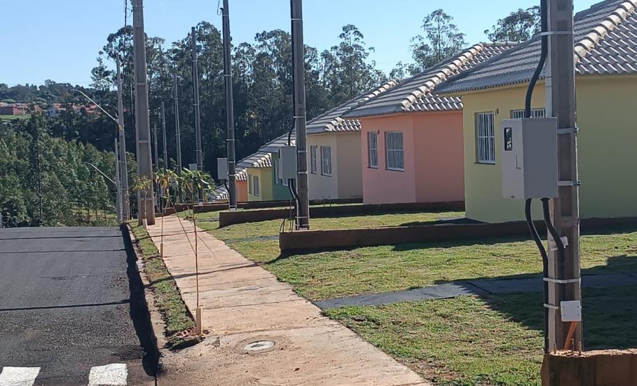 Em Siqueira Campos, nova etapa do Residencial Valle da Fartura é entregue com recursos do Estado