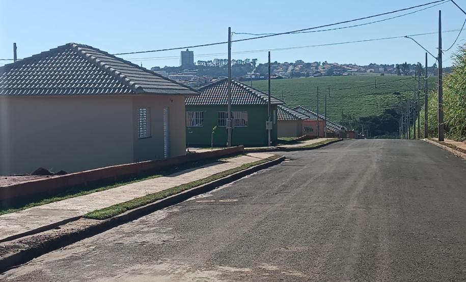Em Siqueira Campos, nova etapa do Residencial Valle da Fartura é entregue com recursos do Estado