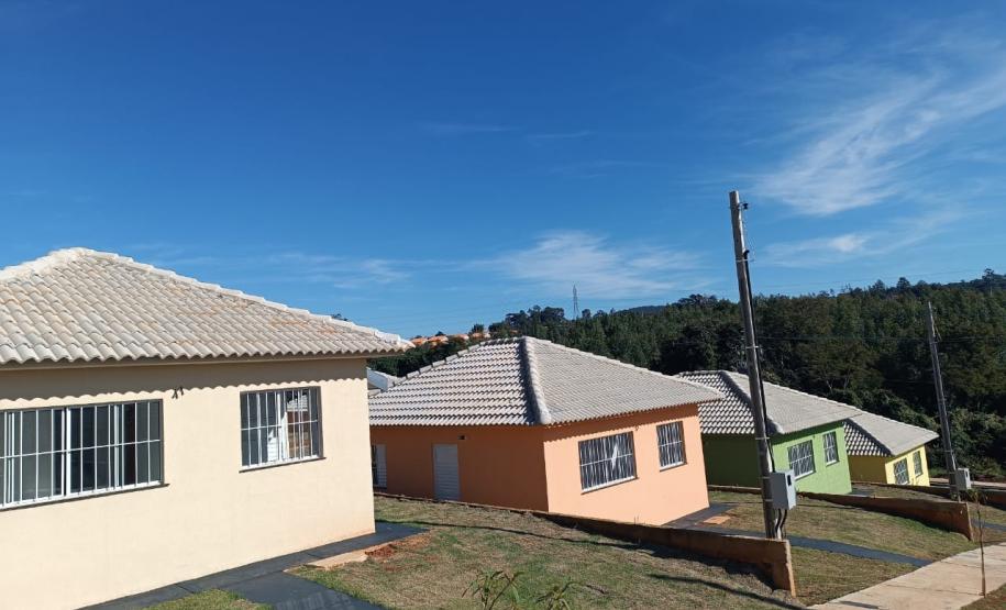 Em Siqueira Campos, nova etapa do Residencial Valle da Fartura é entregue com recursos do Estado