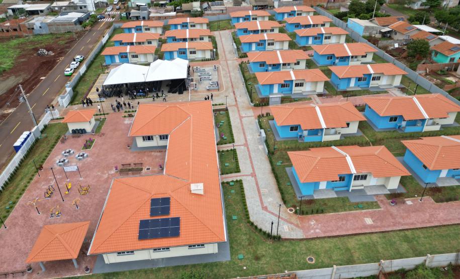 Estado inaugura 10º Condomínio do Idoso em São Miguel do Iguaçu, com 40 casas adaptadas