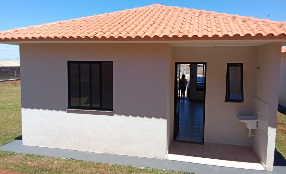 Com apoio de recursos do Estado, 178 novos imóveis são entregues em Ponta Grossa e São José dos Pinhais