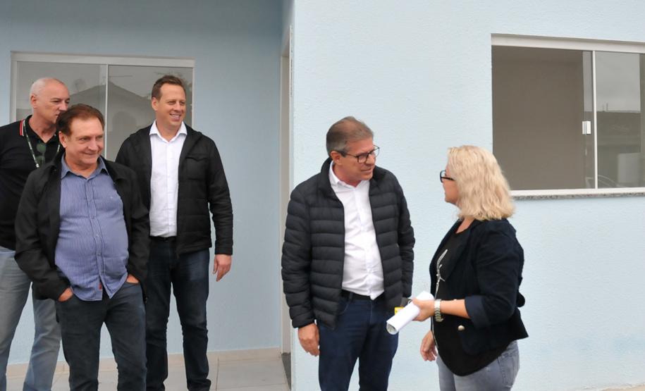 Casas foram financiadas com recursos do Governo do Estado pela Cohapar e fazem parte do plano de retomada da carteira imobiliária da empresa.
