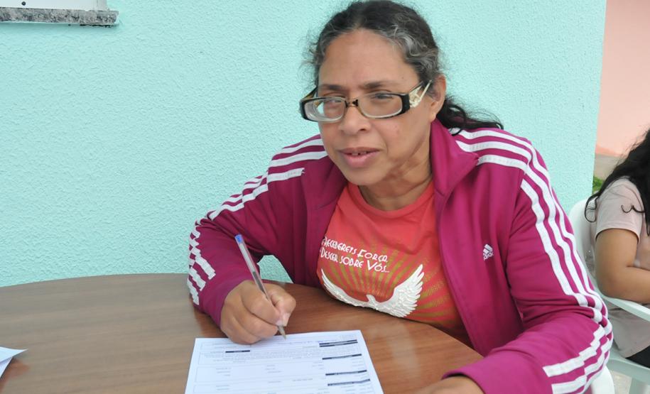 Casas foram financiadas com recursos do Governo do Estado pela Cohapar e fazem parte do plano de retomada da carteira imobiliária da empresa.