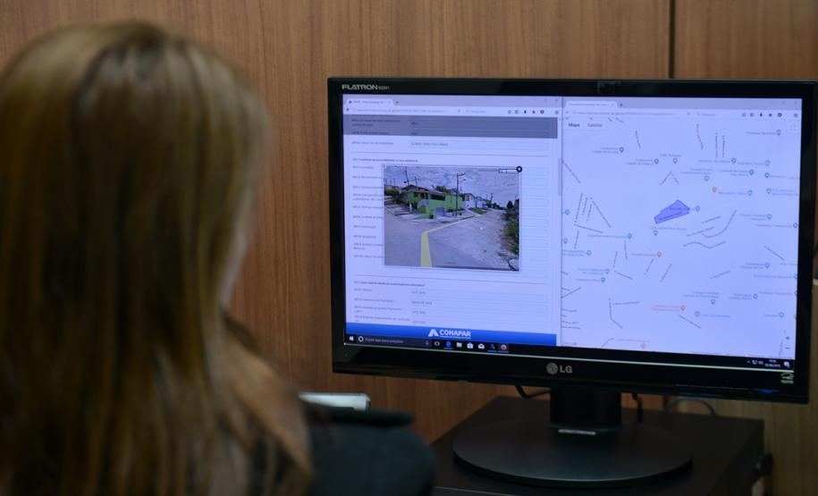 Cohapar conclui treinamentos sobre Sistema de Necessidades Habitacionais do Paraná Com a participação de representantes de 22 municípios dos Campos Gerais e região, a Cohapar concluiu nesta terça-feira (4) a série de capacitações sobre o Sistema de Necessidades Habitacionais do Paraná (SISPEHIS). Foram 12 capacitações realizadas por todo o estado desde abril com o objetivo de treinar técnicos de prefeituras na inserção e atualização dos dados sobre as demandas por moradia em seus municípios na ferramenta online e integrada criada pela companhia.