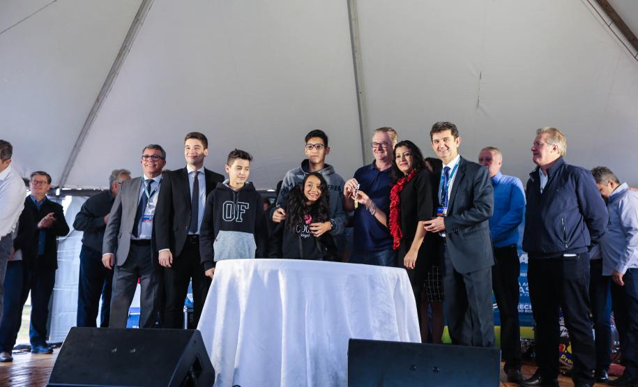Entrega de moradias para 100 famílias de Marechal Cândido Rondon, no Oeste do Paraná, nesta segunda-feira (15). Marechal Cândido Rondon, 15/07/2019 -  Foto: Geraldo Bubniak/ANPr