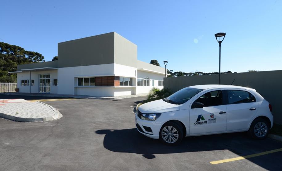 Piraquara ganhou nesta sexta-feira (19) o segundo Centro Municipal de Atendimento Educacional Especializado (CMAEE). O governador em exercício Darci Piana participou da inauguração do CMAEE Gustavo Maier, no bairro Guarituba, que é voltado para crianças portadoras de necessidades especiais.