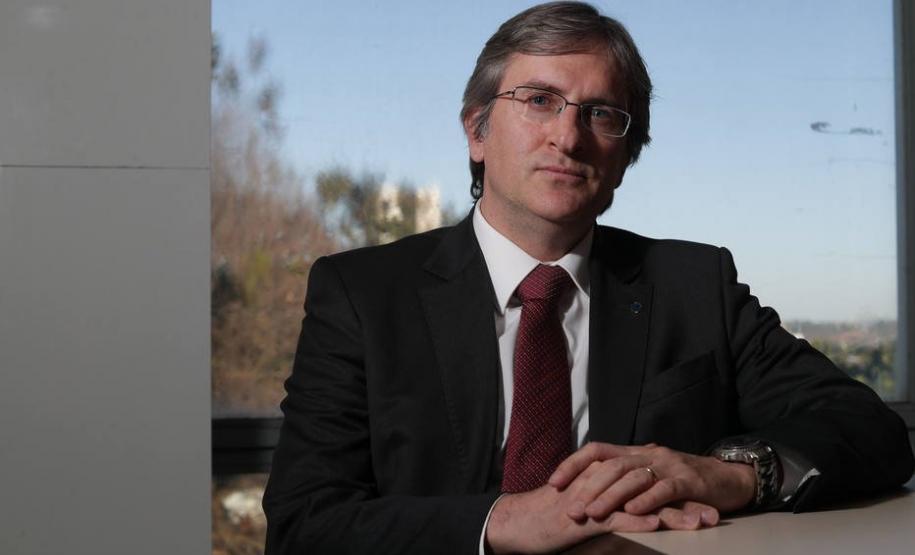 O Ministério da Economia estuda o fim do monopólio da Caixa na gestão do Fundo de Garantia do Tempo de Serviço (FGTS), que é uma poupança forçada feita pelos trabalhadores, e planeja uma reformulação na forma como são feitos os aportes no programa de habitação popular Minha Casa Minha Vida.