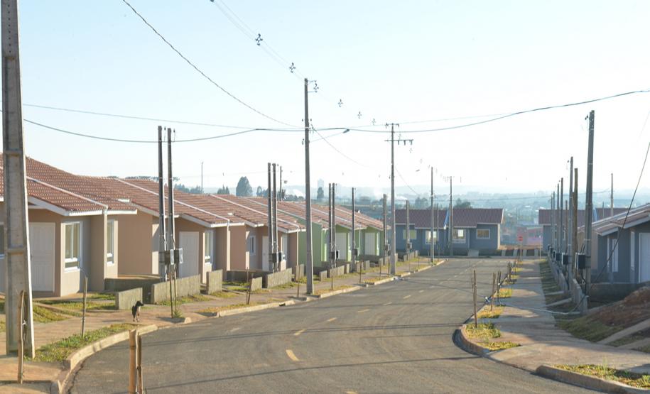 A Comissão Mista da Medida Provisória (MP) 889/2019 aprovou terça-feira (5) o parecer do relator, deputado federal Hugo Motta, que trata da aplicação e saques dos recursos do Fundo de Garantia do Tempo de Serviço (FGTS). As mudanças poderão impactar na aplicação dos recursos do fundo em habitação, saneamento e infraestrutura.